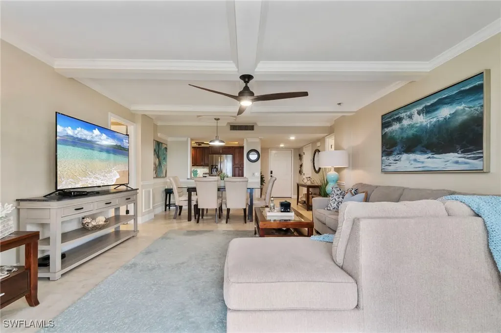 17 Bluebill Avenue Naples FL 34108