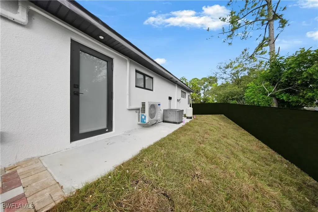 3406 25 Street SW Lehigh Acres FL 33976
