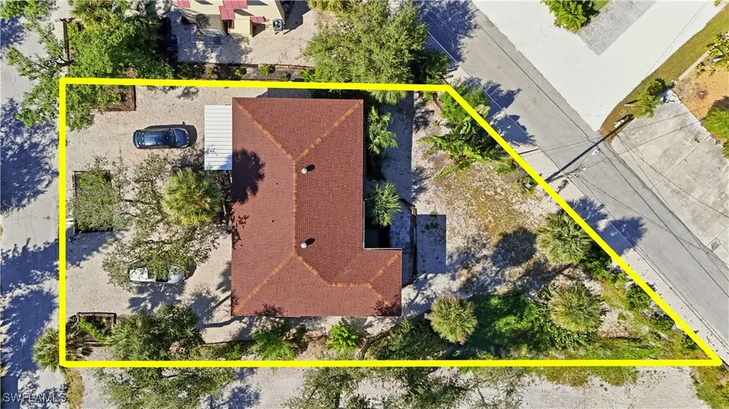 5441-5451 Oak Ridge Avenue Fort Myers Beach FL 33931
