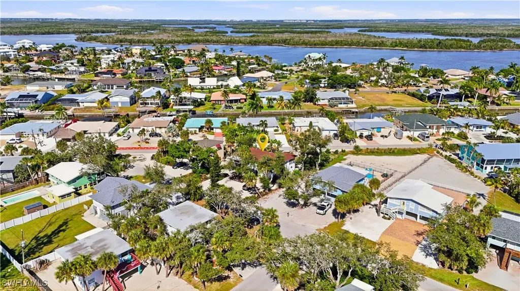 5441-5451 Oak Ridge Avenue Fort Myers Beach FL 33931