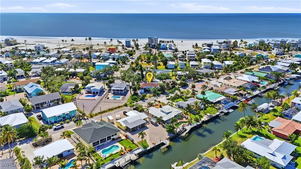 5441-5451 Oak Ridge Avenue Fort Myers Beach FL 33931
