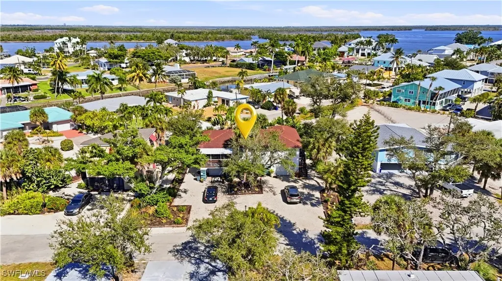 5441-5451 Oak Ridge Avenue Fort Myers Beach FL 33931