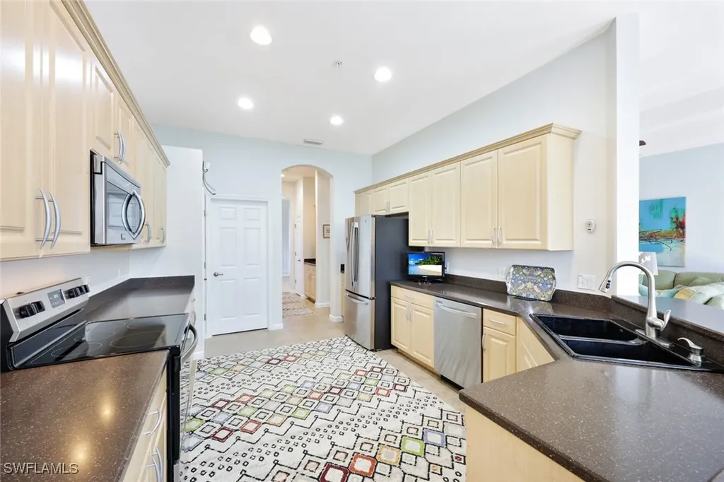 17485 Old Harmony Drive Fort Myers FL 33908