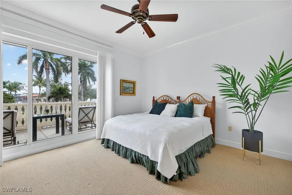 4021 Gulf Shore Boulevard N Naples FL 34103