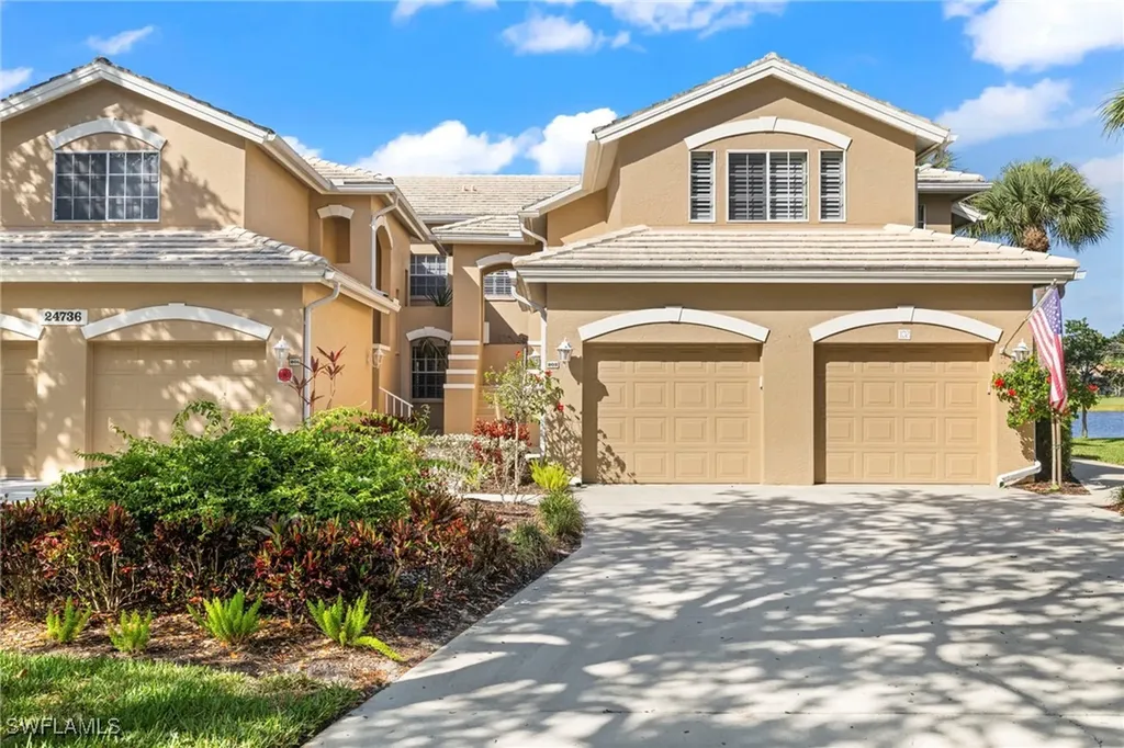 24736 Lakemont Cove Lane Bonita Springs FL 34134