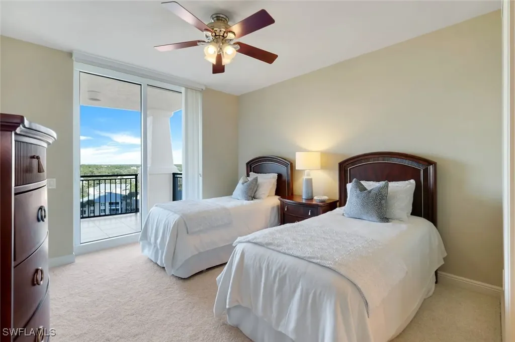 455 Cove Tower Drive Naples FL 34110