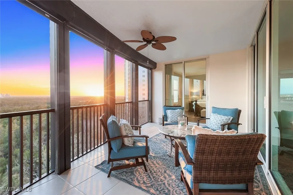 455 Cove Tower Drive Naples FL 34110