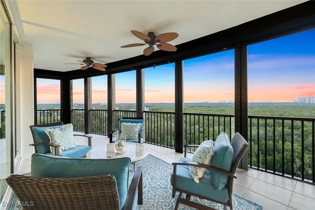 455 Cove Tower Drive Naples FL 34110