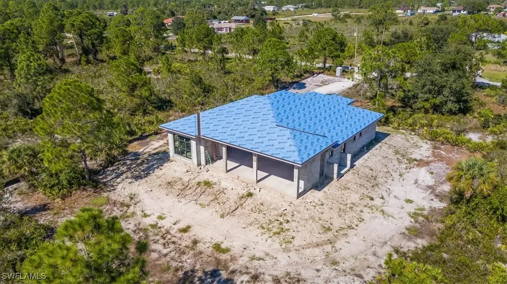 3832 52nd Avenue NE Naples FL 34120