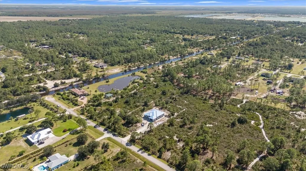 3832 52nd Avenue NE Naples FL 34120