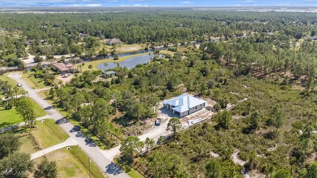 3832 52nd Avenue NE Naples FL 34120