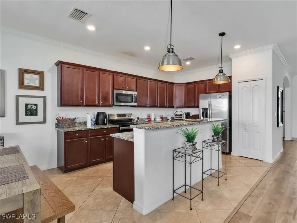 16066 Mistflower Drive Alva FL 33920