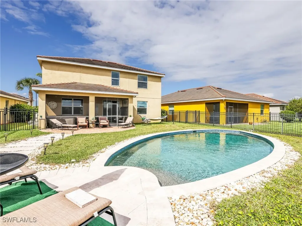 16066 Mistflower Drive Alva FL 33920