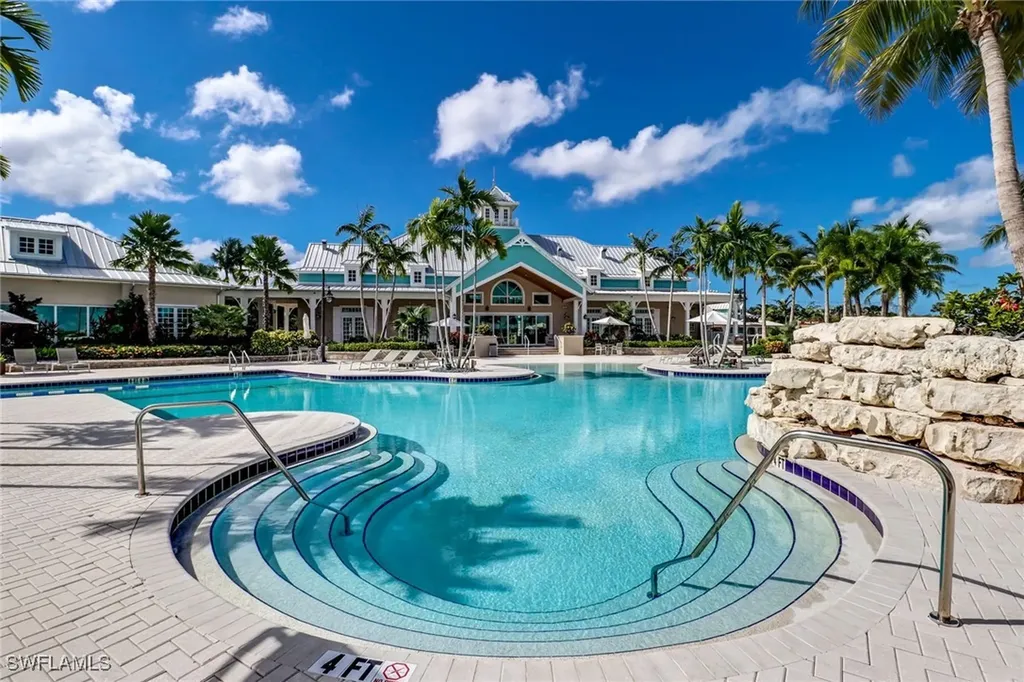 14714 Leeward Drive Naples FL 34114