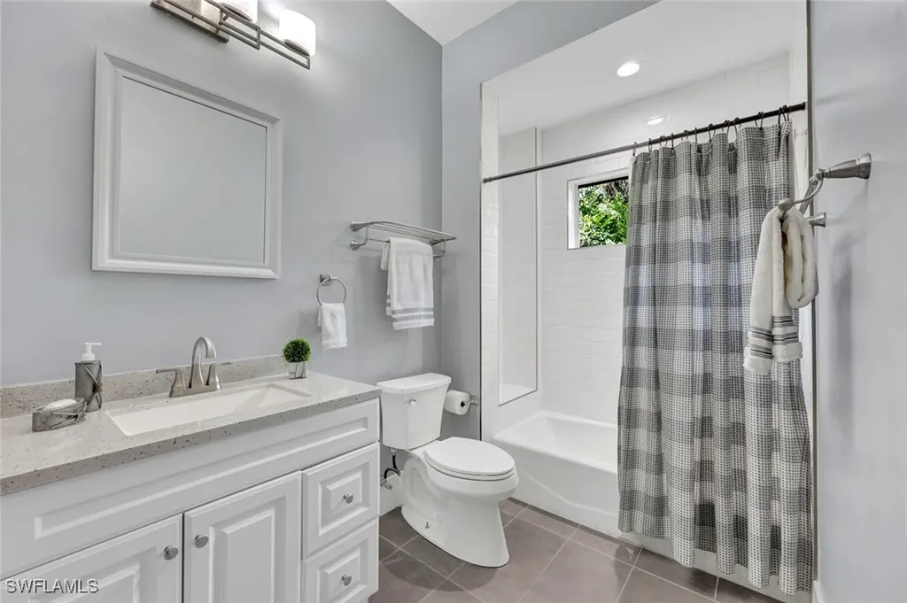 12219 Colliers Reserve Drive Naples FL 34110