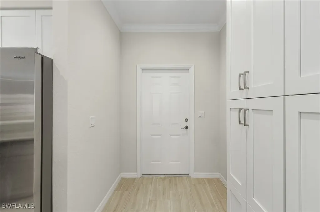 1143 Winding Pines Circle Cape Coral FL 33909