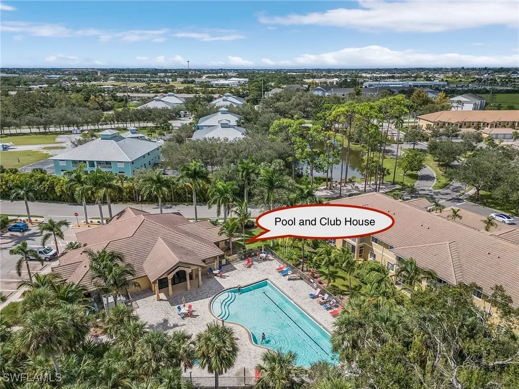 1143 Winding Pines Circle Cape Coral FL 33909