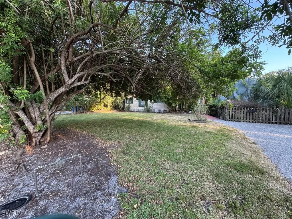 10150 Georgia Street Bonita Springs FL 34135