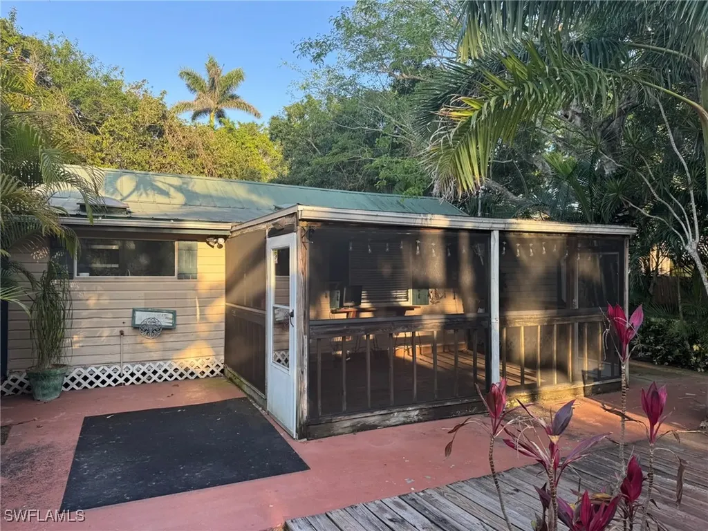 10150 Georgia Street Bonita Springs FL 34135