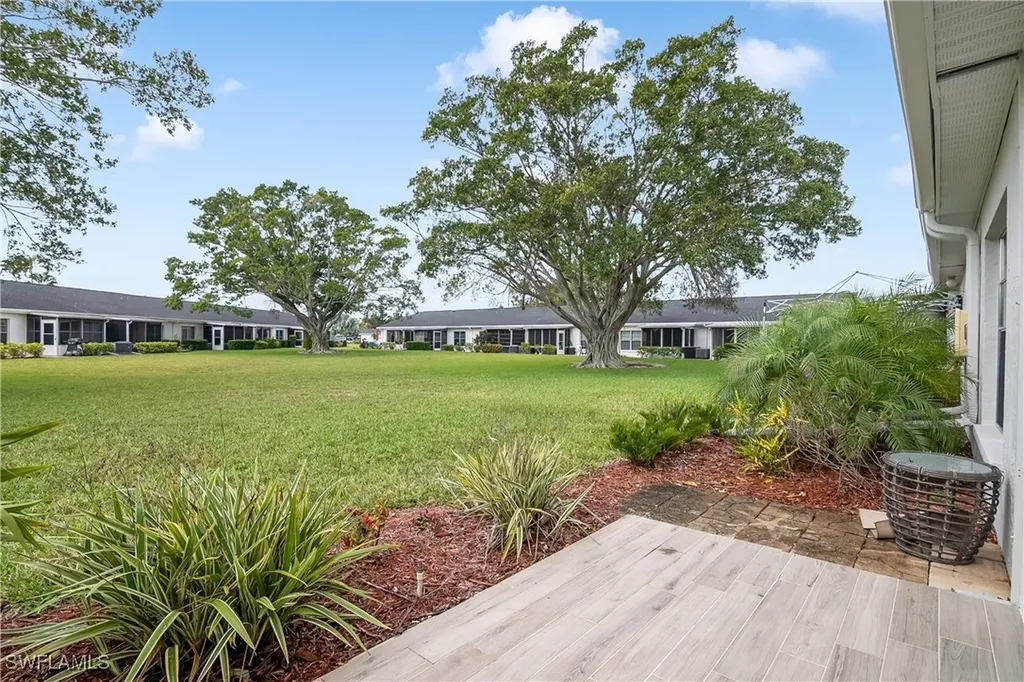 1348 Myerlee Gardens Avenue Fort Myers FL 33919