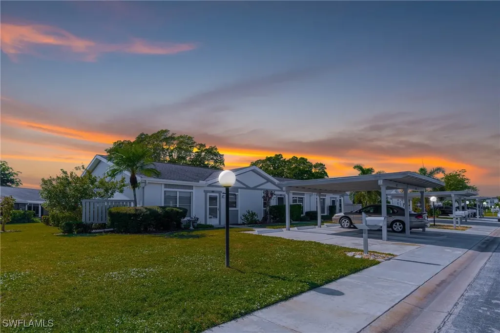 1348 Myerlee Gardens Avenue Fort Myers FL 33919