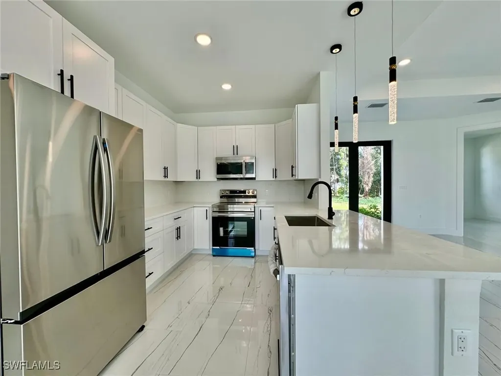3434 27th Avenue NE Naples FL 34120