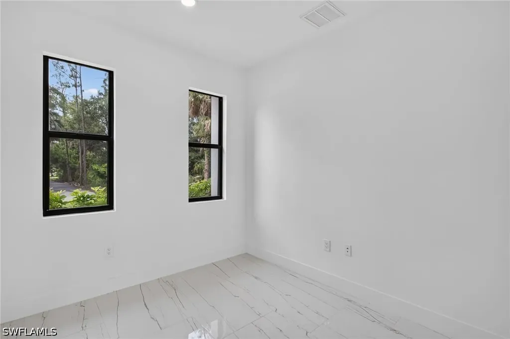 3434 27th Avenue NE Naples FL 34120