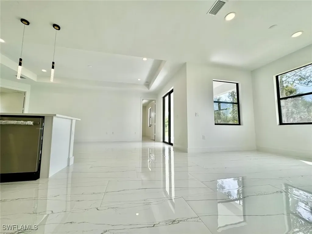 3434 27th Avenue NE Naples FL 34120