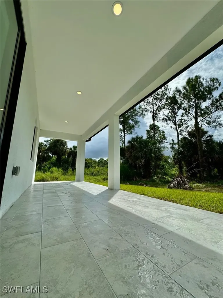 3434 27th Avenue NE Naples FL 34120