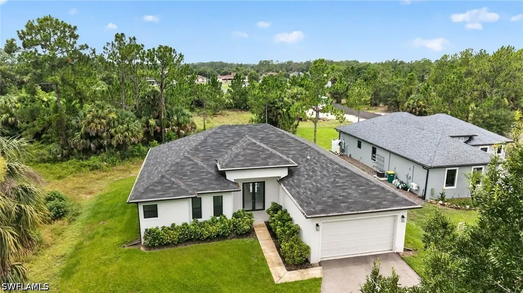 3434 27th Avenue NE Naples FL 34120