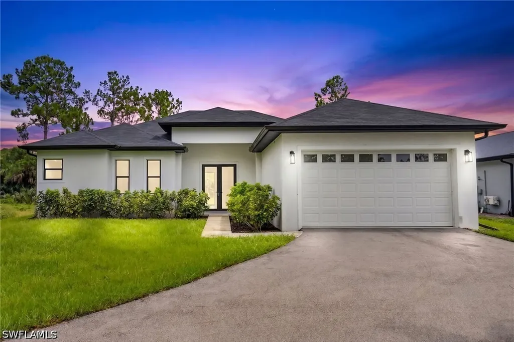 3434 27th Avenue NE Naples FL 34120