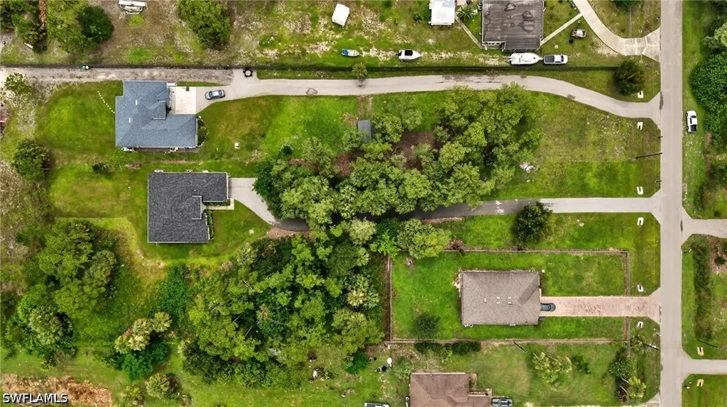 3434 27th Avenue NE Naples FL 34120
