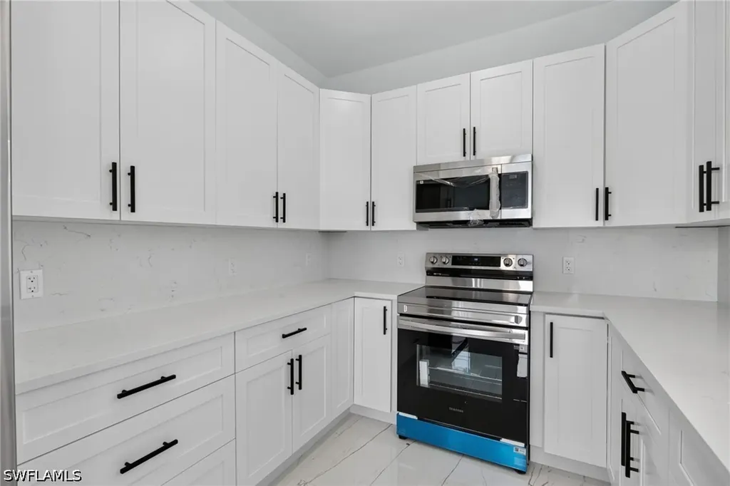 3434 27th Avenue NE Naples FL 34120