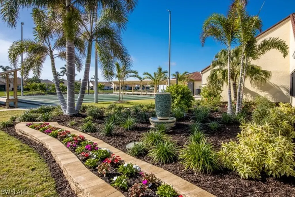11110 Caravel Circle Fort Myers FL 33908