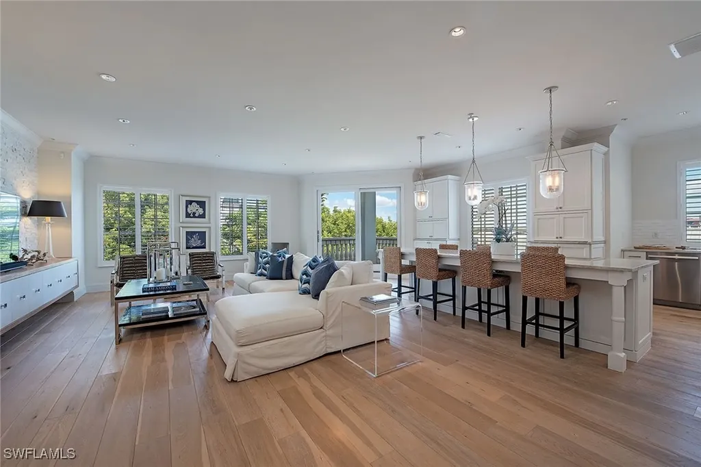 750 11th Street S Naples FL 34102