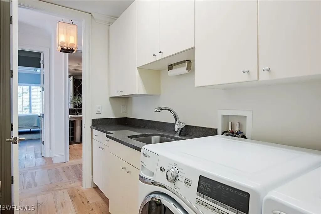 750 11th Street S Naples FL 34102