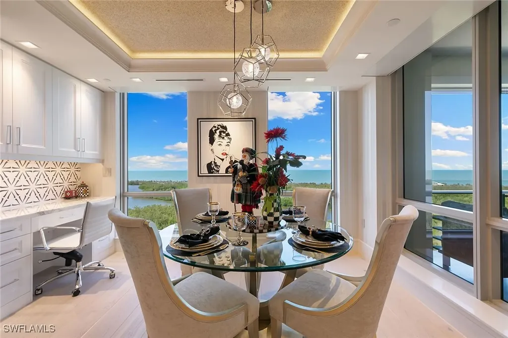 6897 Grenadier Boulevard Naples FL 34108