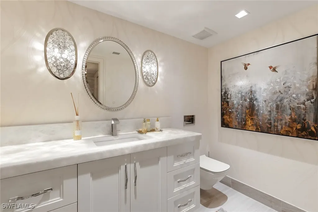 6897 Grenadier Boulevard Naples FL 34108