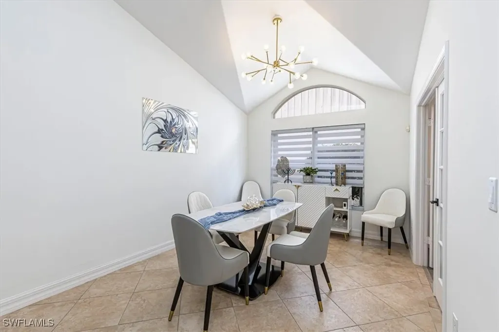 1630 Triangle Palm Terrace Naples FL 34119