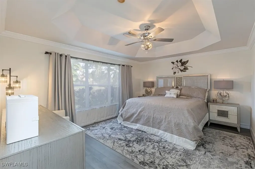 1630 Triangle Palm Terrace Naples FL 34119