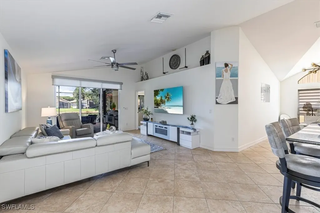 1630 Triangle Palm Terrace Naples FL 34119