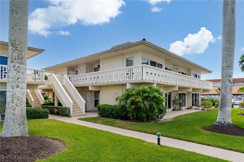 1215 Edington Place Marco Island FL 34145