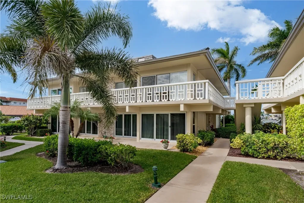 1215 Edington Place Marco Island FL 34145