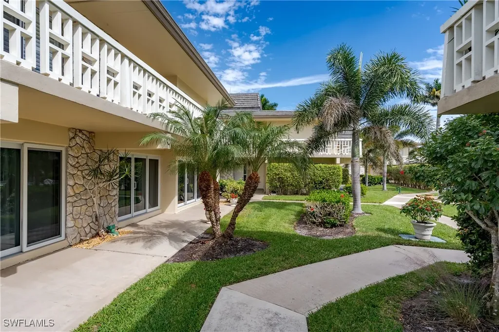 1215 Edington Place Marco Island FL 34145