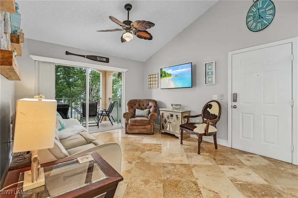 1180 Wildwood Lakes Boulevard Naples FL 34104
