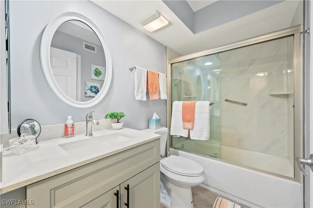 585 Club Side Drive Naples FL 34110