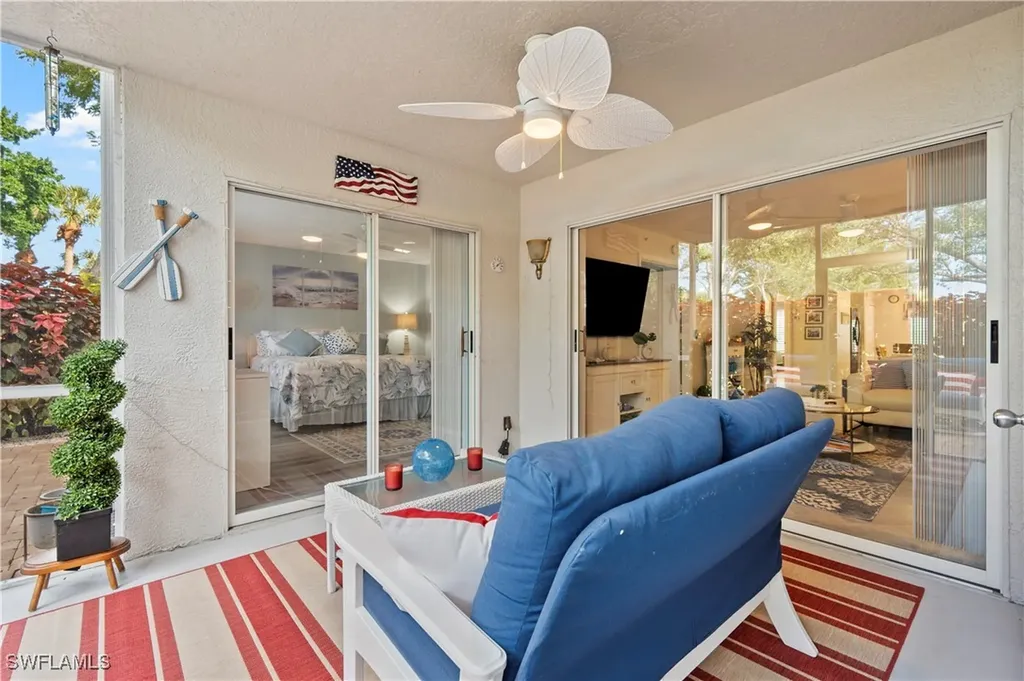585 Club Side Drive Naples FL 34110