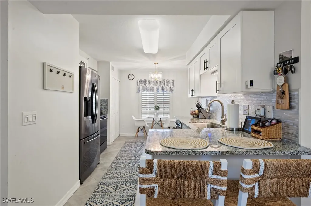 585 Club Side Drive Naples FL 34110