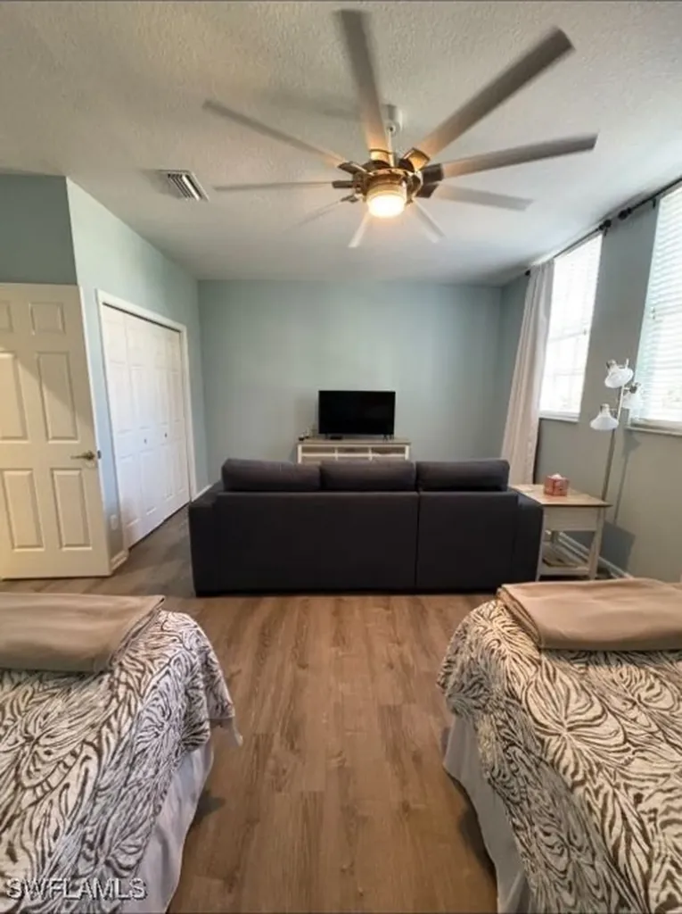 Estero FL 33928