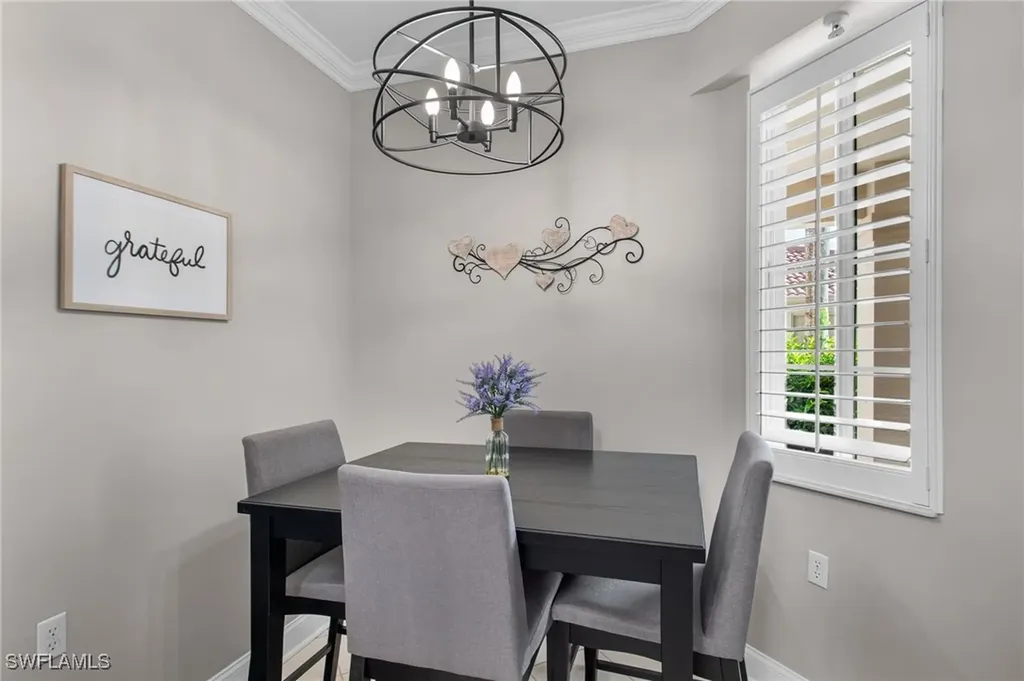 3965 Bishopwood Court E Naples FL 34114